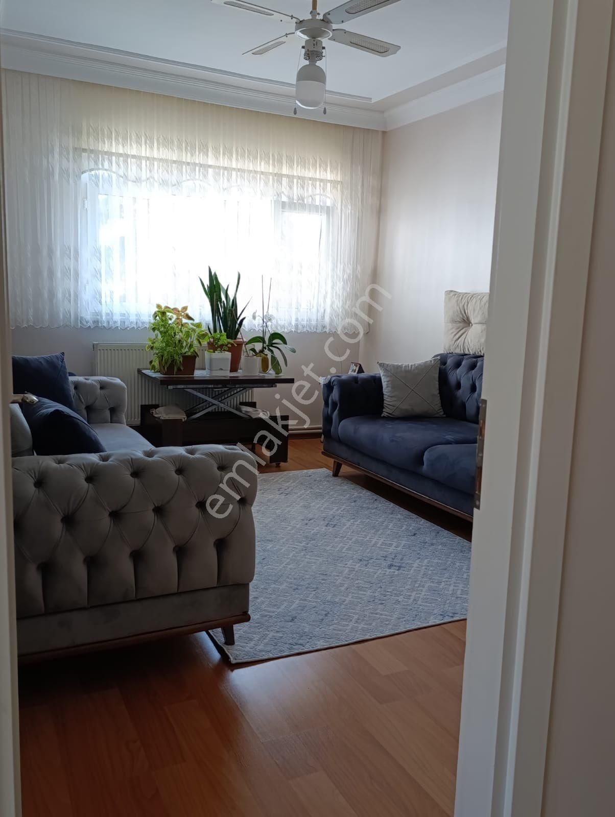 Es Emlaktan Murat Mah. Satılık Daire 2+1 Acil Satılık