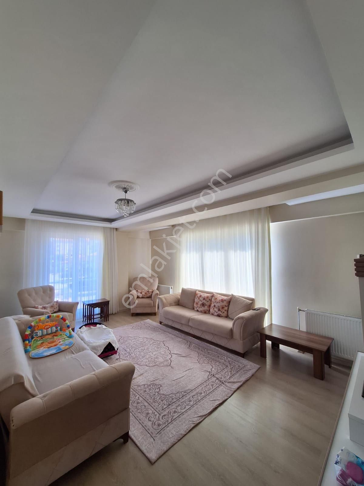 Nusratiye Mh Satılık 6 Yıllık 2+1 Daire