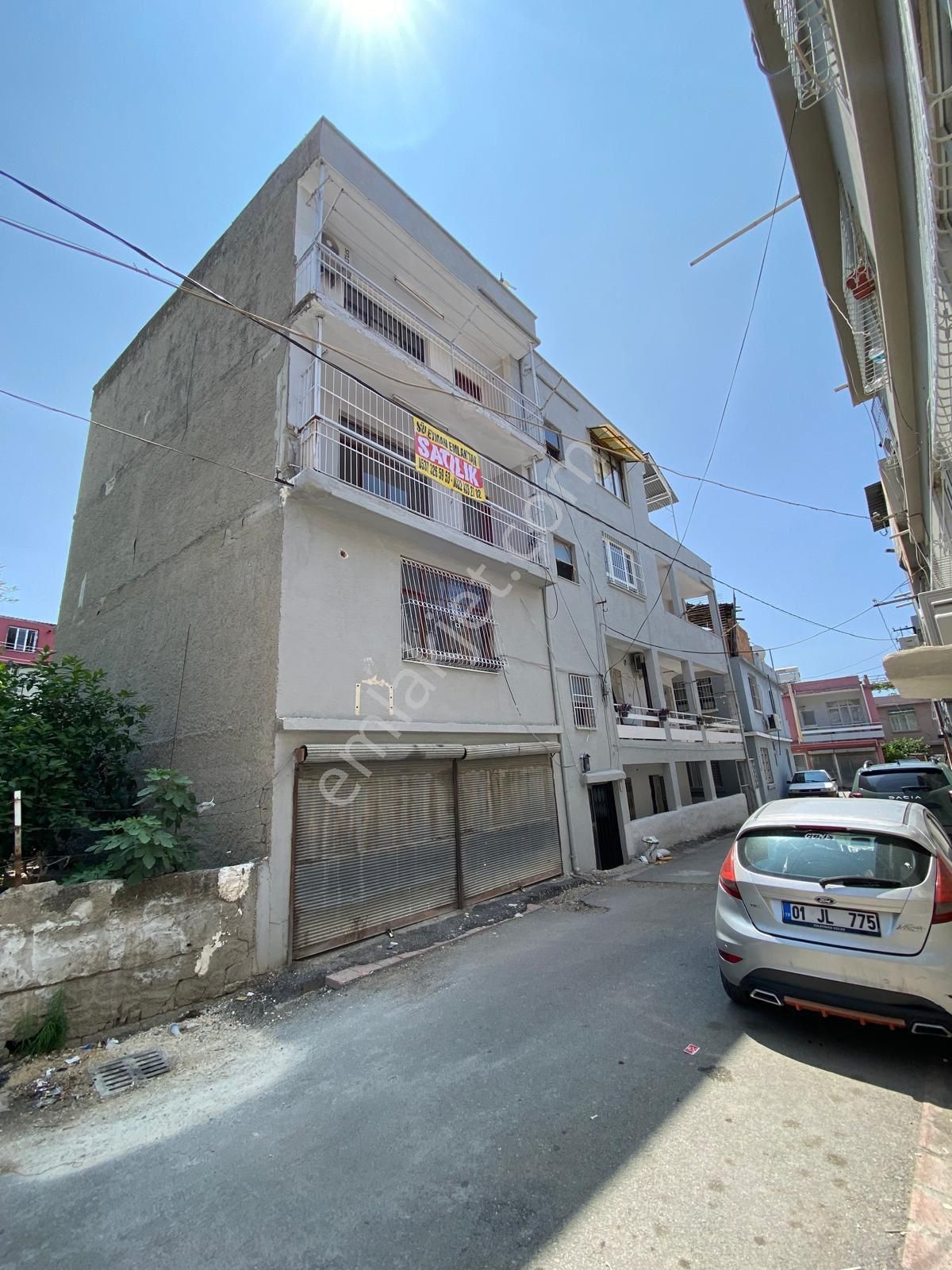     yesilevler İsmetpaşa Mahallesi 6 Daire + Garaj 3 Kat 2+13 Kat 1+1