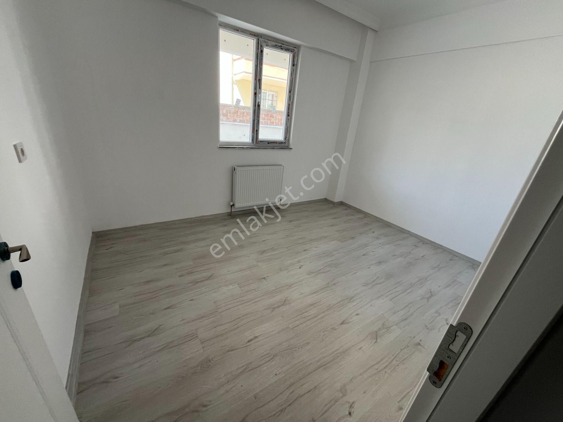 Çorum Cengiz Yapı-bağcılar Civarı Ara Kat Full Yapılı Satılık Daire