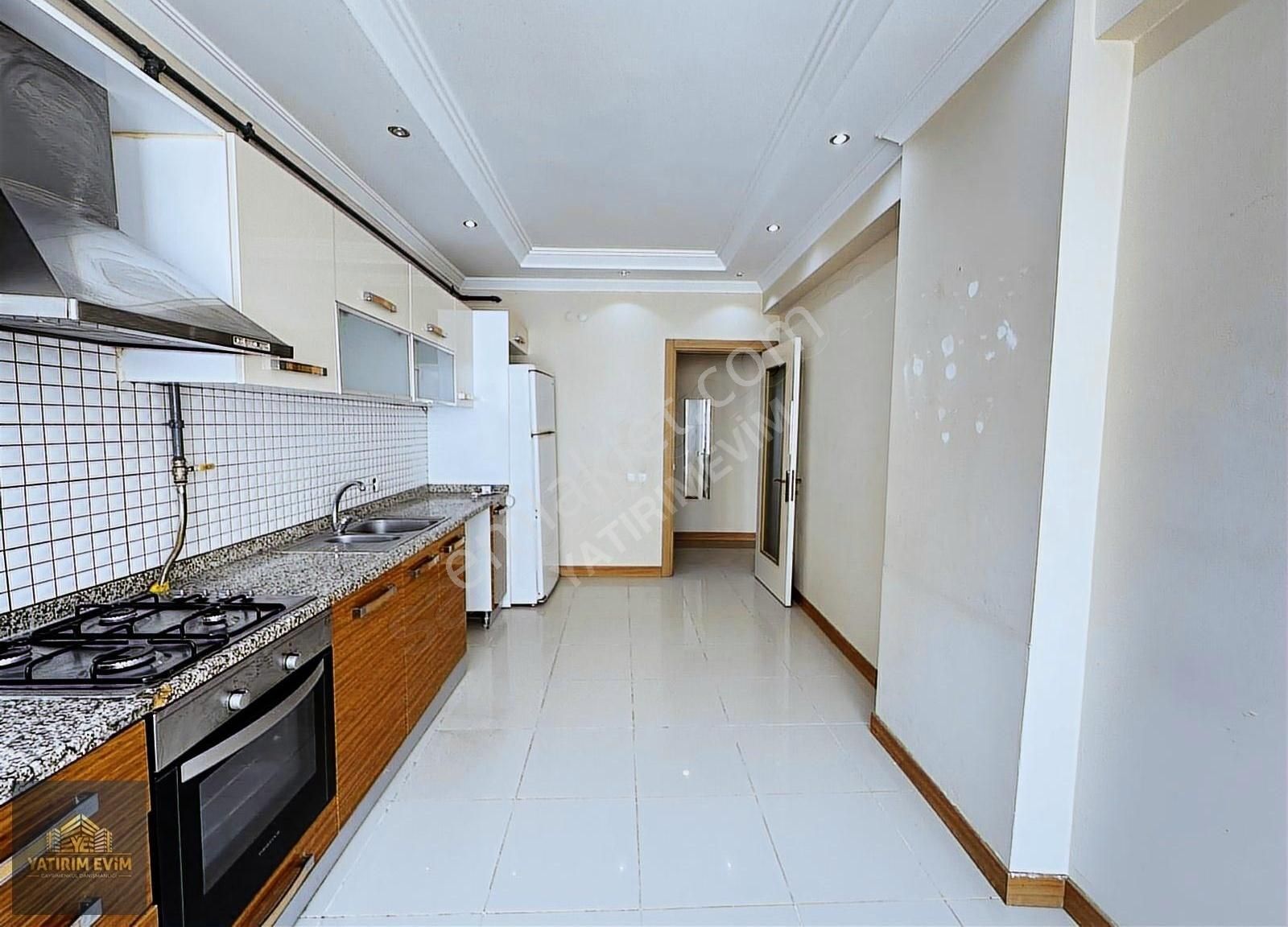 Tepe Bölgesinde Butik Sitede Güney Cephe Kombili Ankastreli 2+1 - Görsel 6