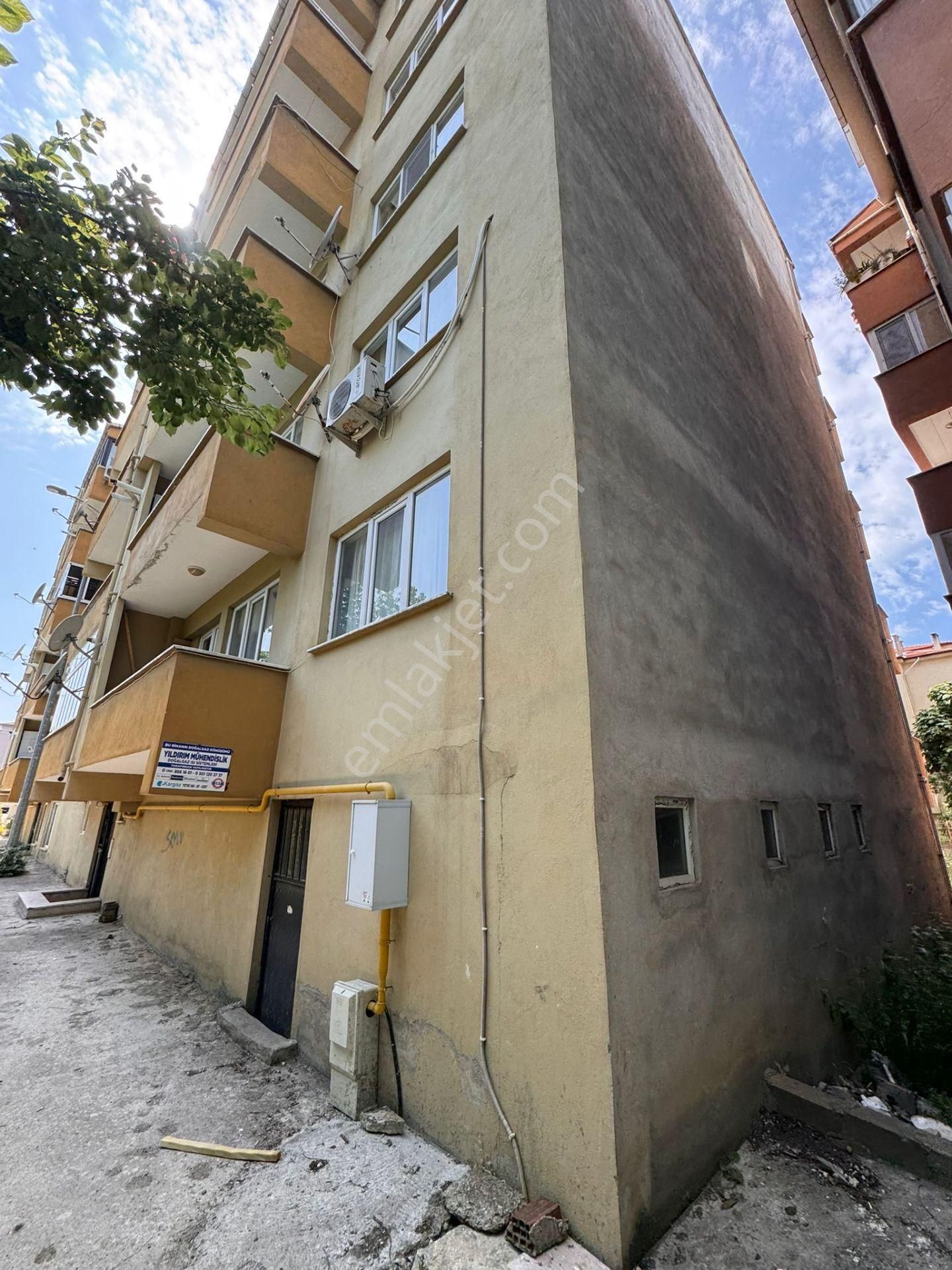 Cide Demirtaş Emlak Güvencesi İle Satılık 2+1