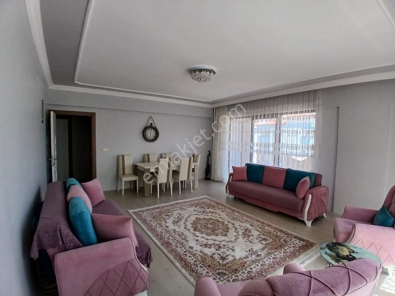 Akşehir Yarenler Mahallesinde Site İçerisinde Makascı Yapımı Ara Kat Satılık 3+1 Daire - Görsel 3