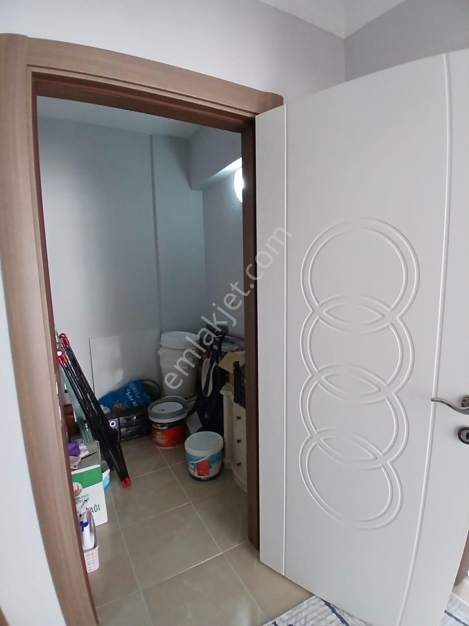 Akşehir Yarenler Mahallesinde Site İçerisinde Makascı Yapımı Ara Kat Satılık 3+1 Daire - Görsel 13