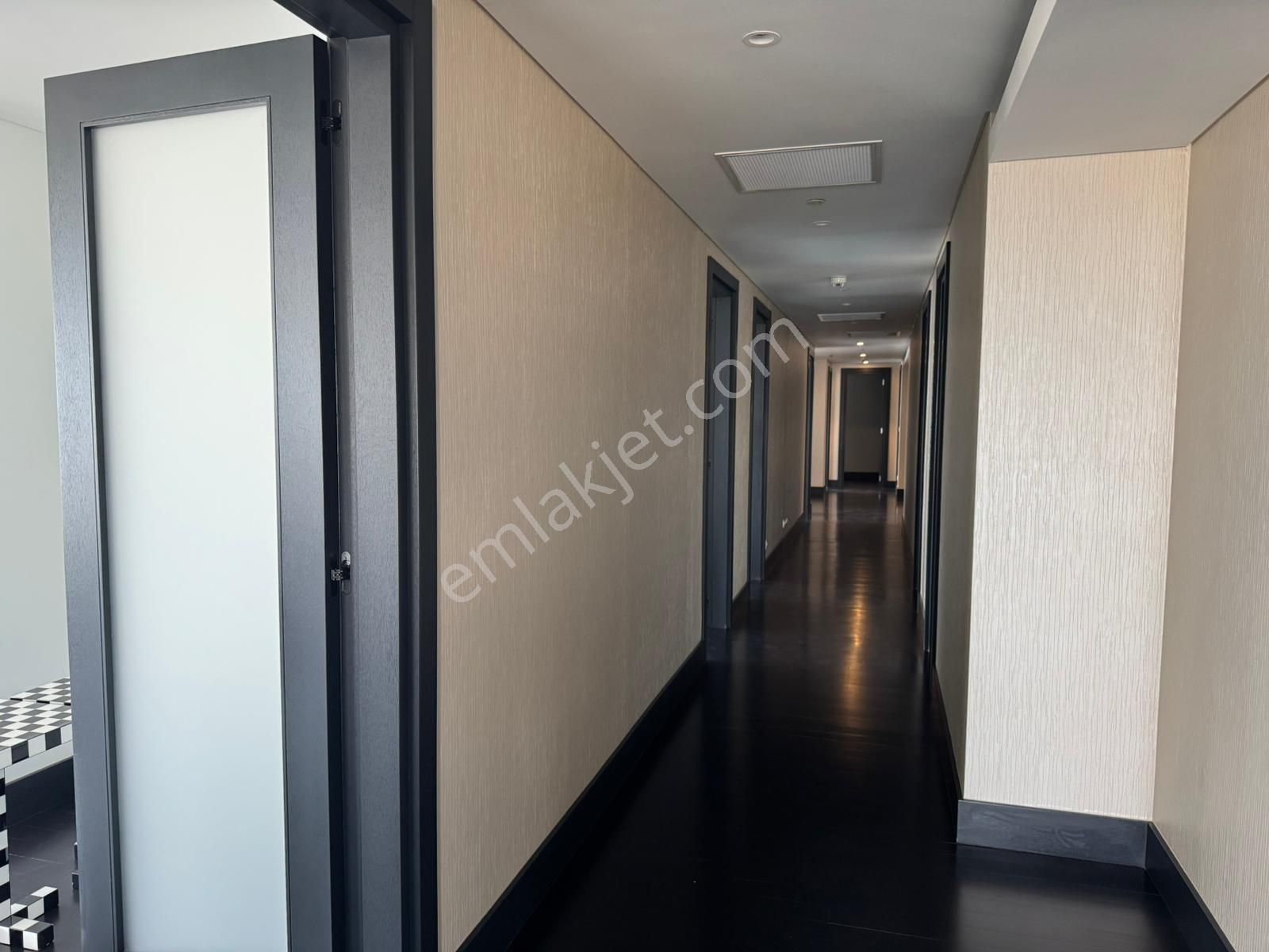 Quasar İstanbul'da Taşınmaya Hazır Kiralık Ofis - Görsel 7