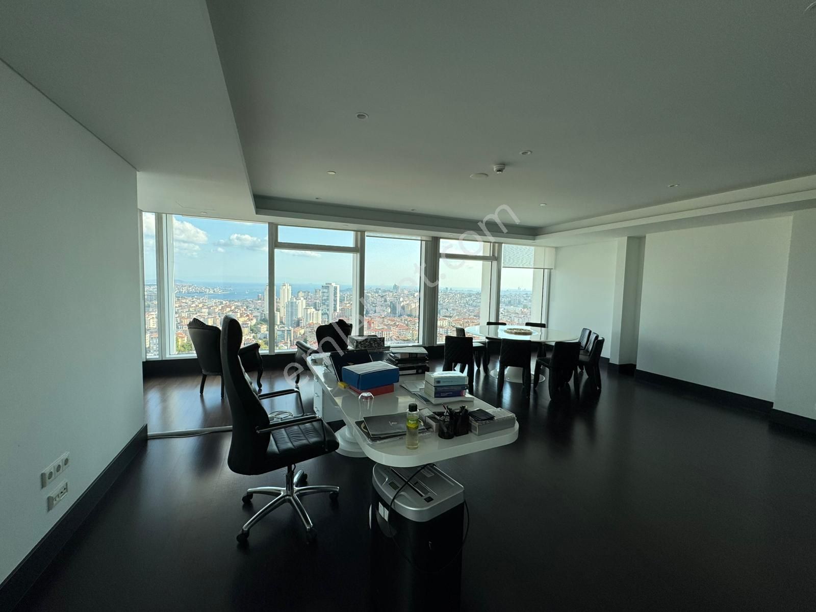 Quasar İstanbul'da Taşınmaya Hazır Kiralık Ofis - Görsel 5