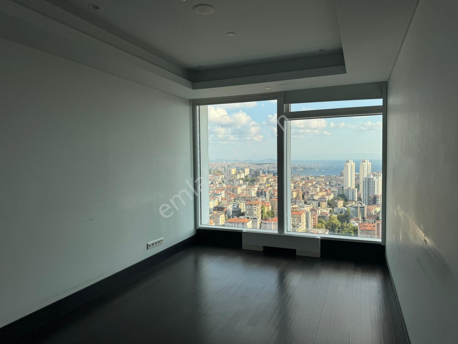 Quasar İstanbul'da Taşınmaya Hazır Kiralık Ofis - Görsel 22