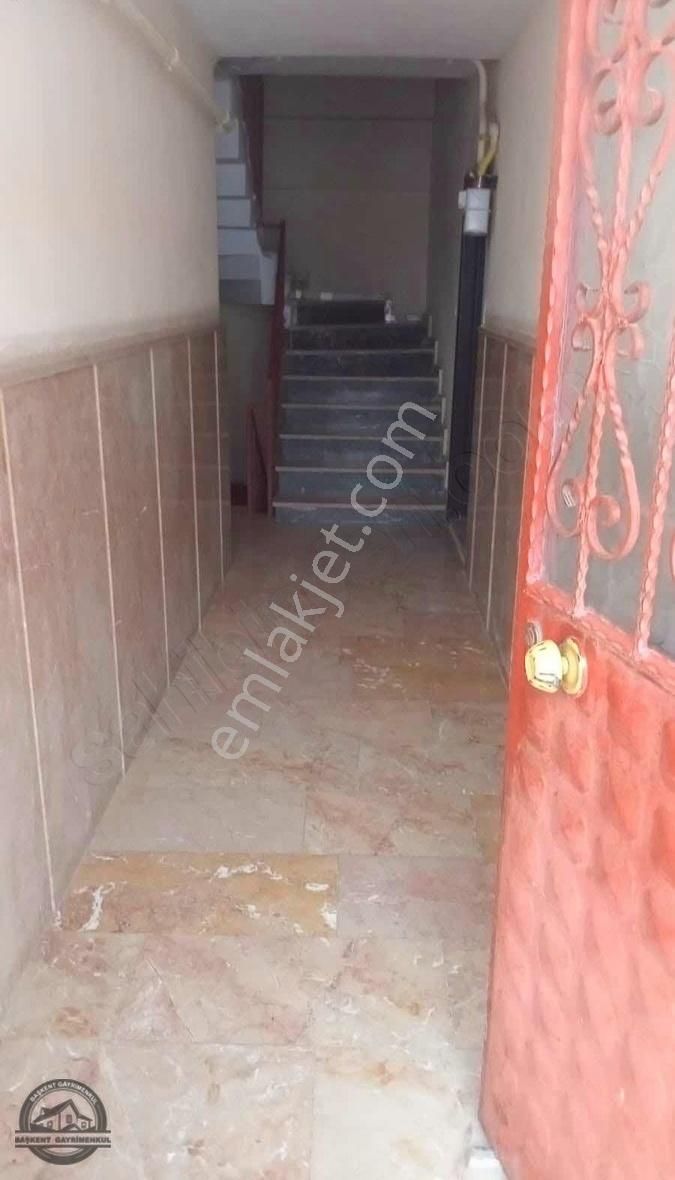 Stadyum Arkası 1+1 Kapalı Mutfak Satılık Daire