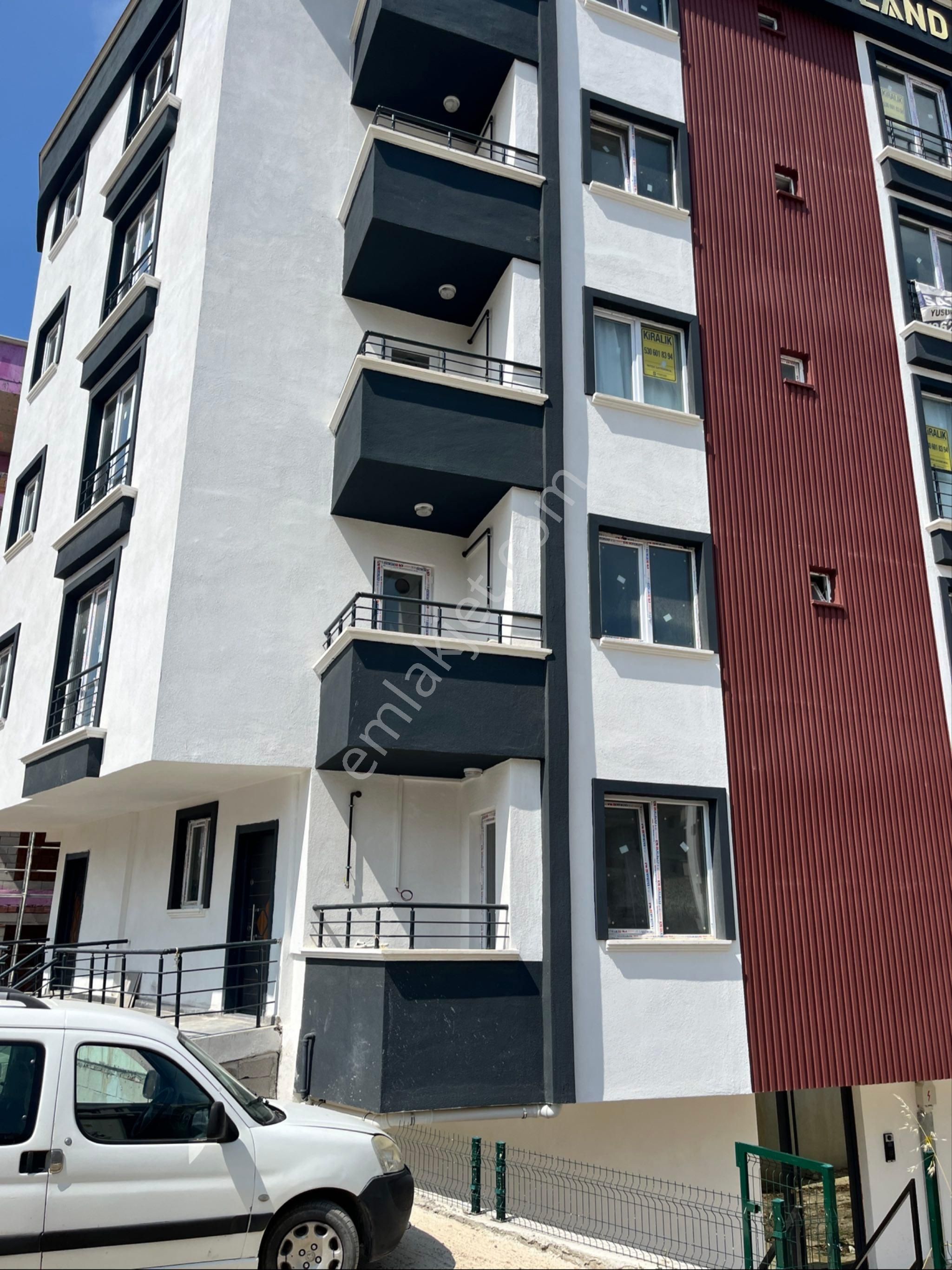 Pelitköy Şok Market Arkası Kiralık Eşyalı 1+1