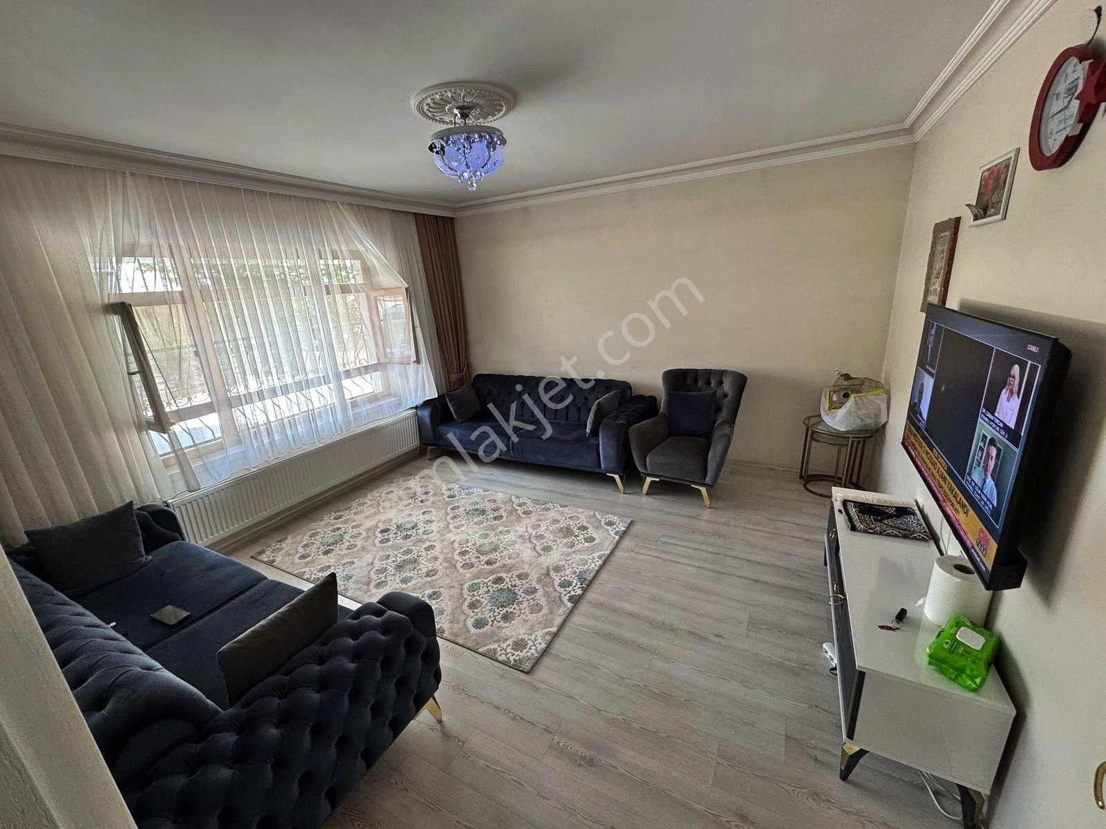 Szg'den Göksel Sokakta 3+1 Genç Bina Full Yapılı Bağımsız Daire