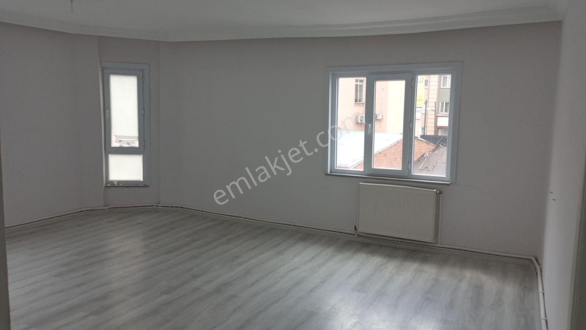 Damla Emlaktan Paşabey Mah.satılık 3+1 Daire Veya Ofis