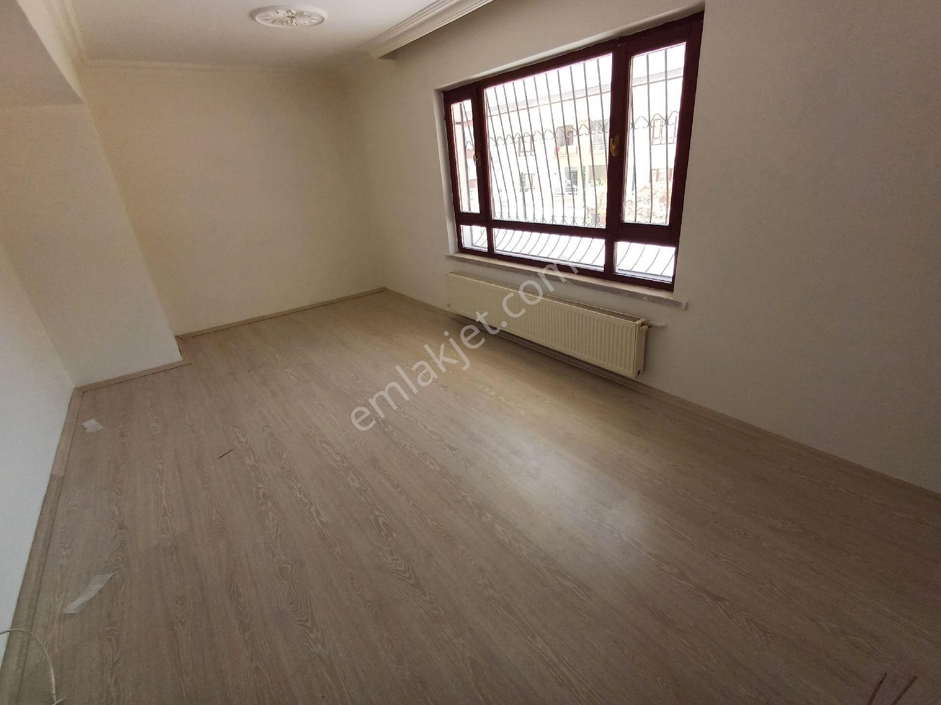 Durali Alıç Mahallesi Şehitler Caddesi Üstü Kiralık 2+1 Daire