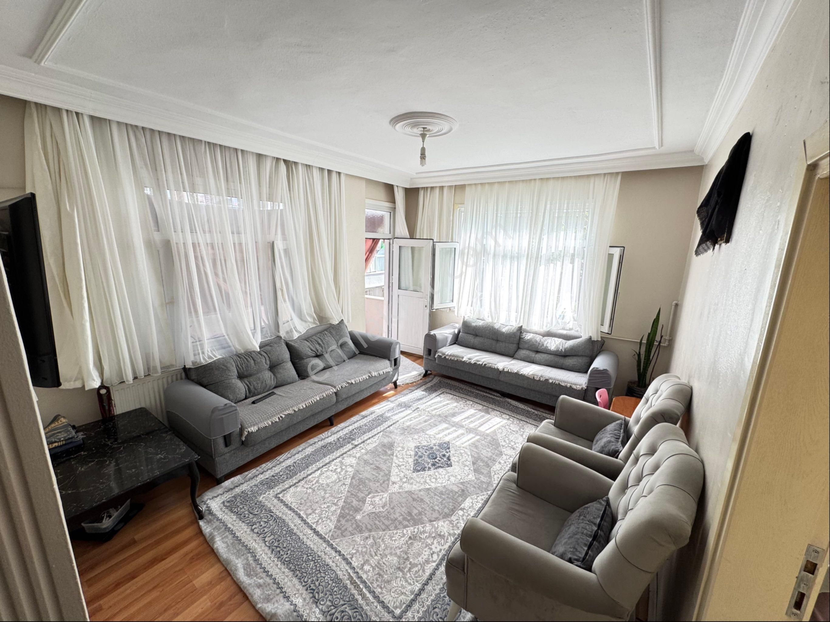 Zaferyapıgayrimenkulden Satılıkdaire 1.kat2+1 90m2 Hisseli Merkezikonum İstanbulsultangazicebecimah
