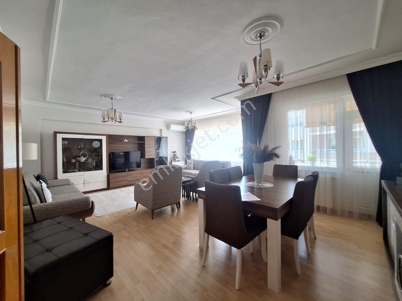 Bursa Orhangazi Arapzade Mahallesi Atakent Sitesi Satılık 3+1 Daire