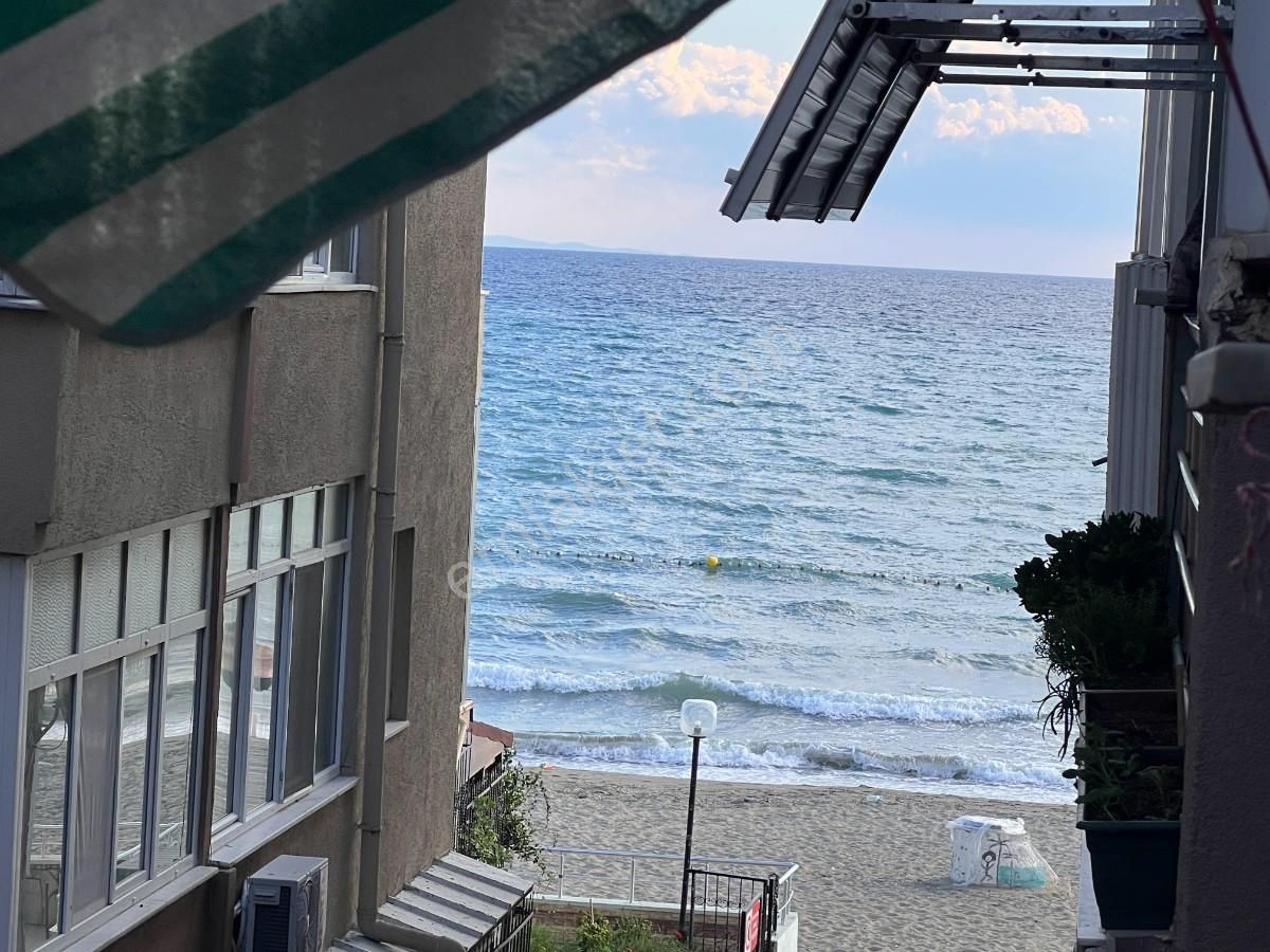 Büyükçekmece Kumburgaz Kumyalı Sitesinde 2+1 Satılık Yazlık