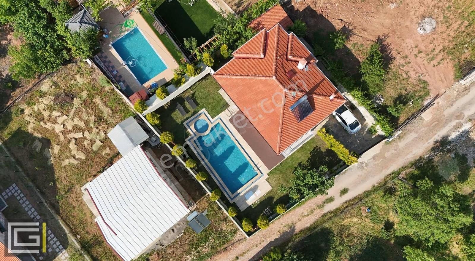 Nif Mahallesinde Muhteşem Doğa İçerisinde Harika Satılık Villa - Görsel 18