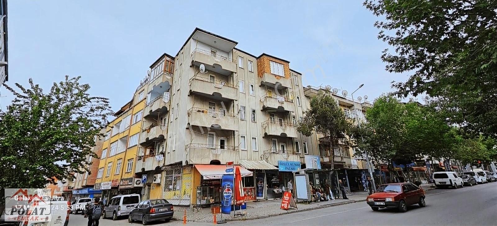 Burdur Polat Emlak'tan Satılık Daire(3+1)(140m2)ara Kat