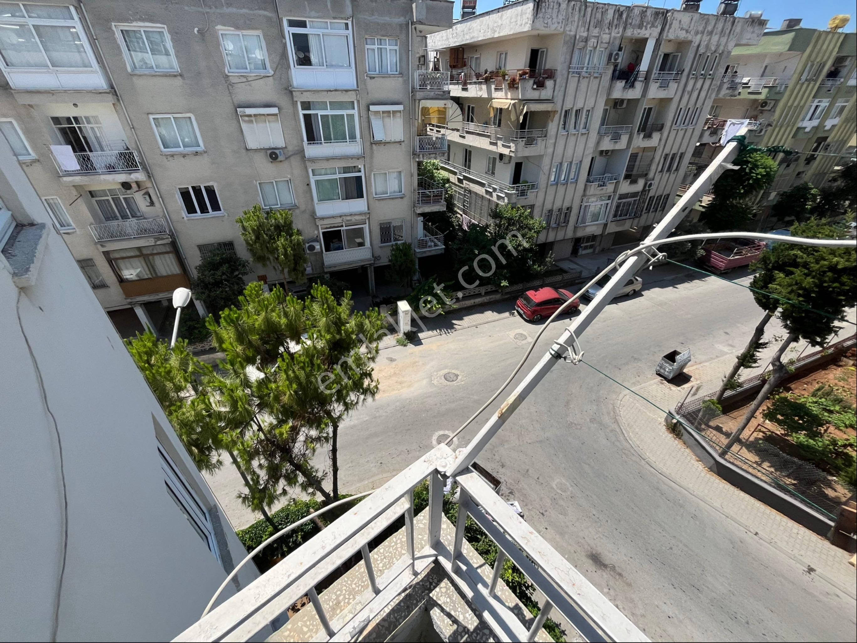 Ergünden Turgutreis’te Eşyalı Kiralık 3+1 Daire