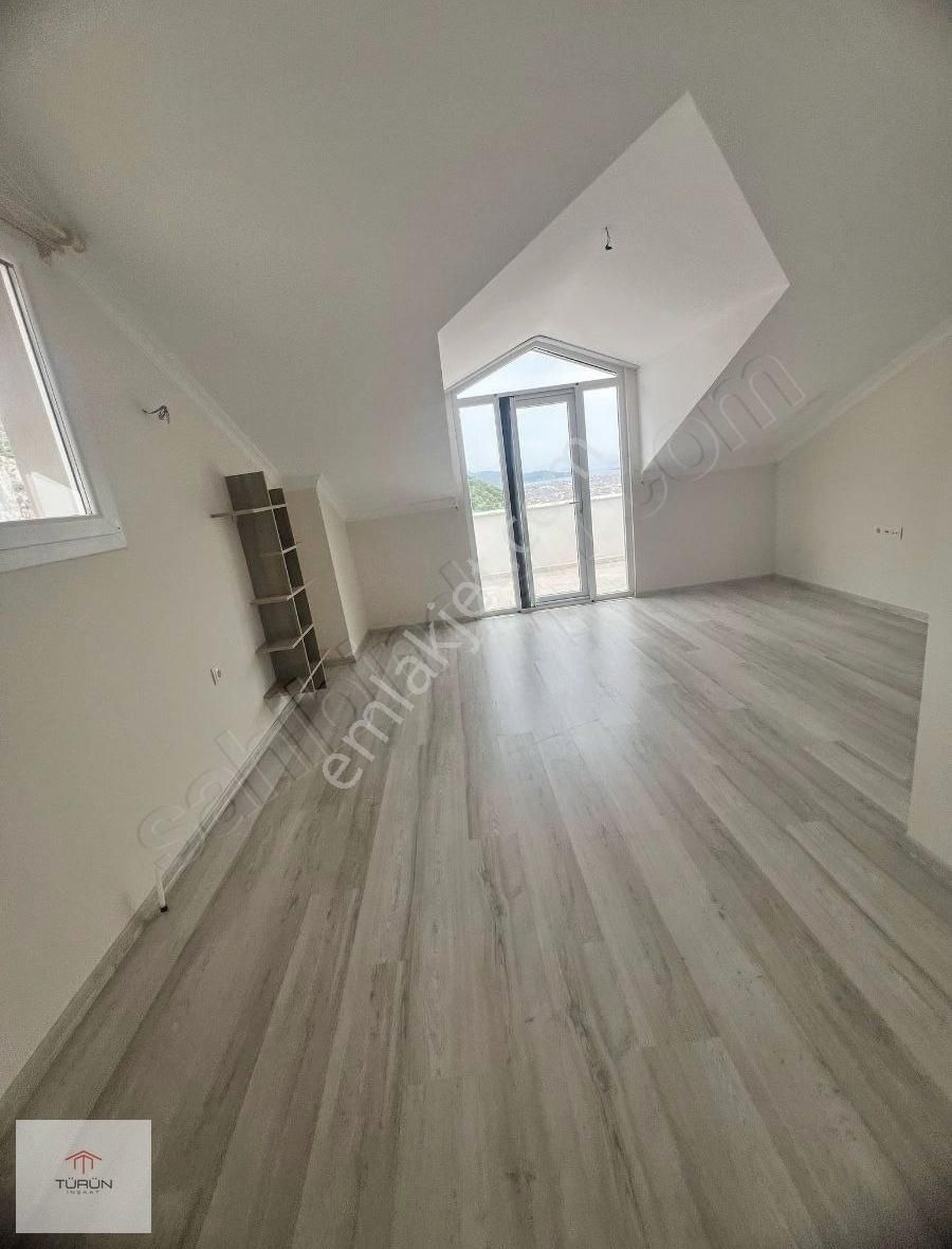 Fethiye Patlangıç Mahallesi'nde Satılık 5+1 Dubleks Daire