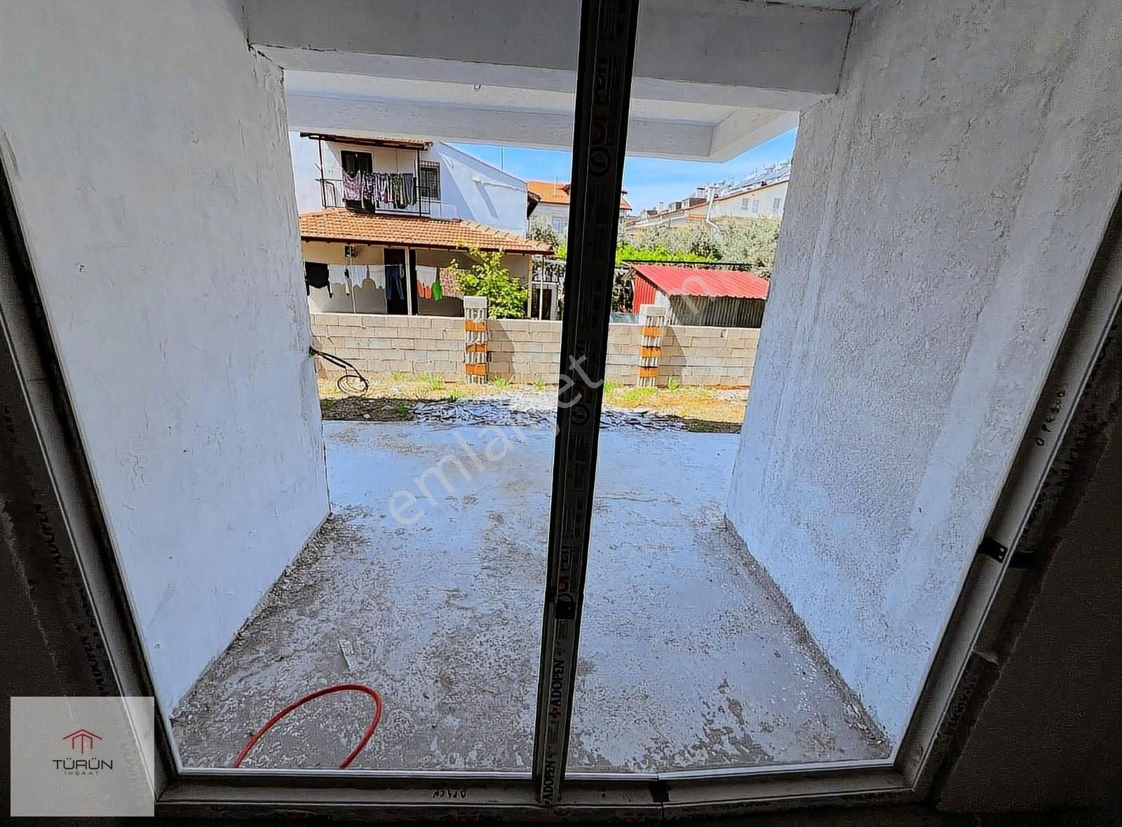 Fethiye Cami Mahallesinde Giriş Kat 2+1 Satılık Daire