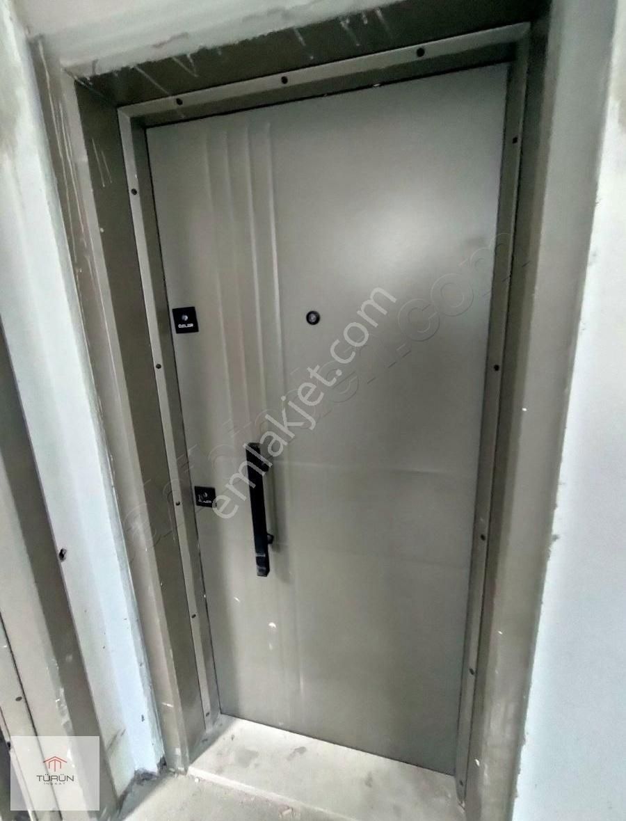 Cami Mahallesi'nde 3+1 Satılık Dubleks Daire