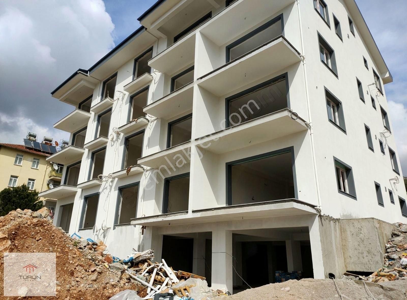 Fethiye Çalıca'da 2+1 Daire