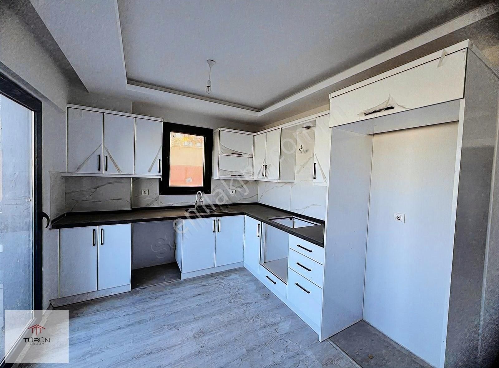 Fethiye Menteşeoğlu Mahallesi'nde Satılık 2+1 Giriş Kat Daire