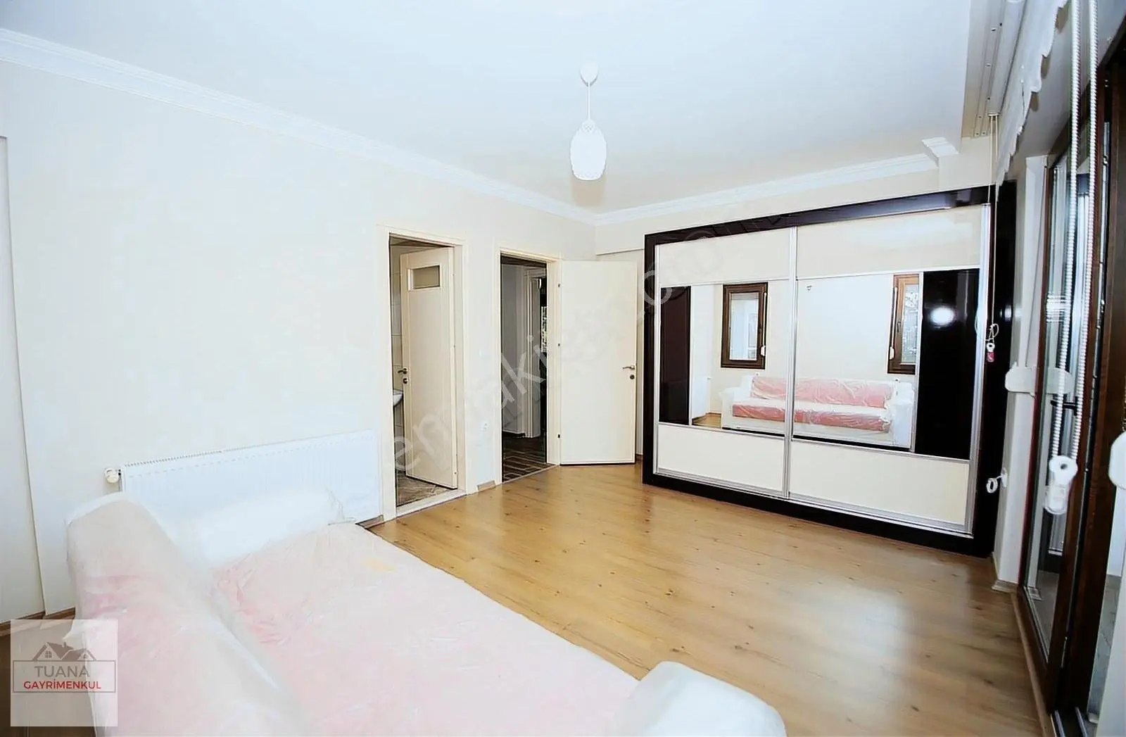 Tuana Emlak'tan Köyceğiz Ulucami'de Eşyalı 3+1 Satılık Villa - Görsel 4