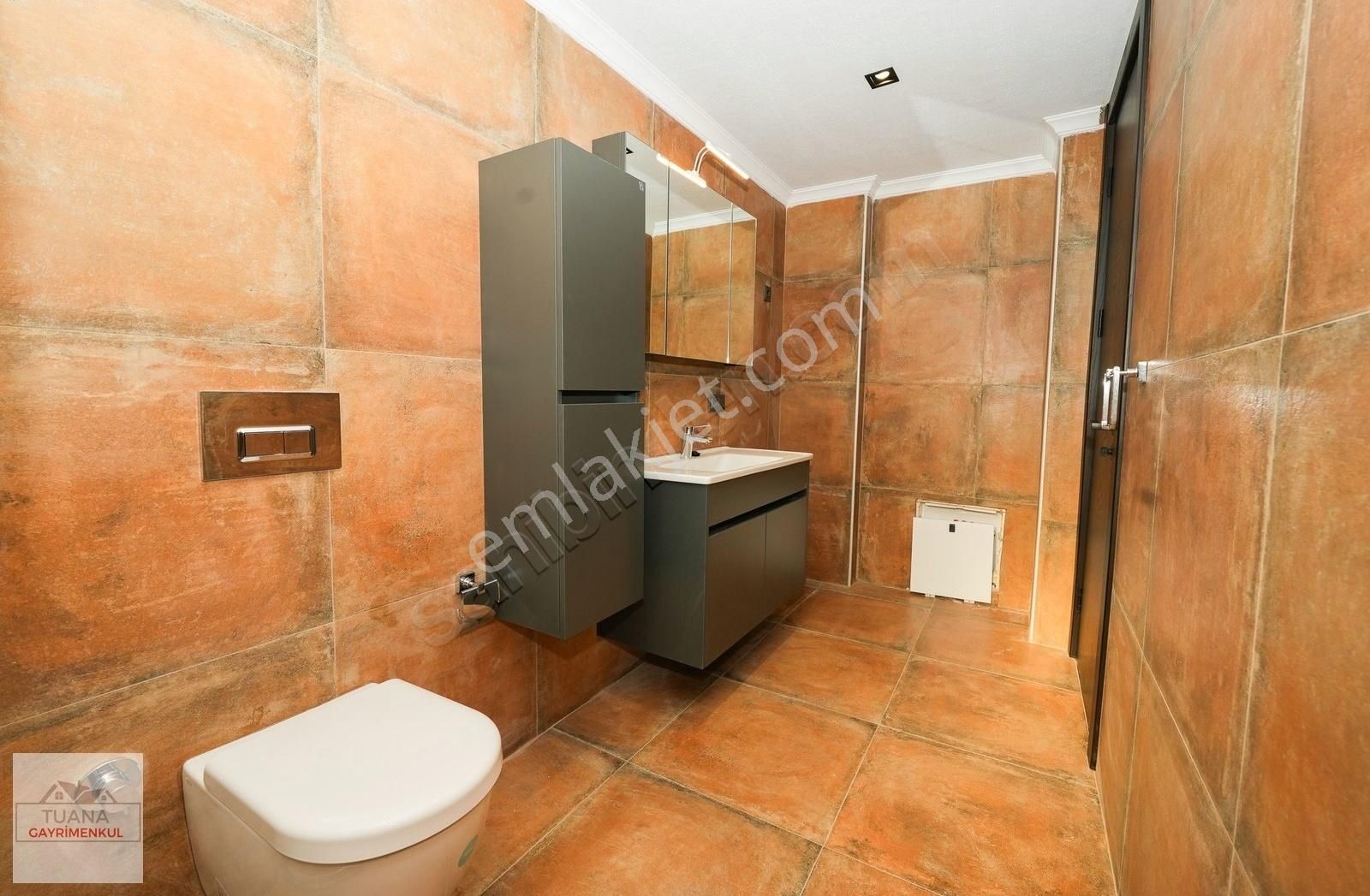 Tuana Gayrimenkul'den Gelişimde Lüx 4+1 Villa