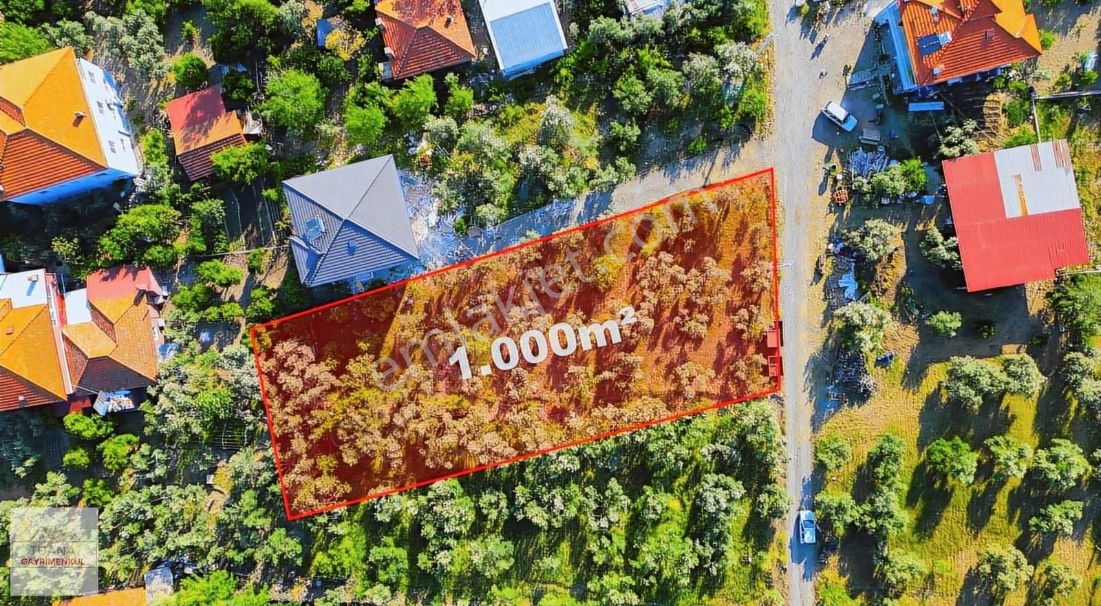 Tuana Gayrimenkul'den Toparlar'da 1000m² İmarlı Arsa