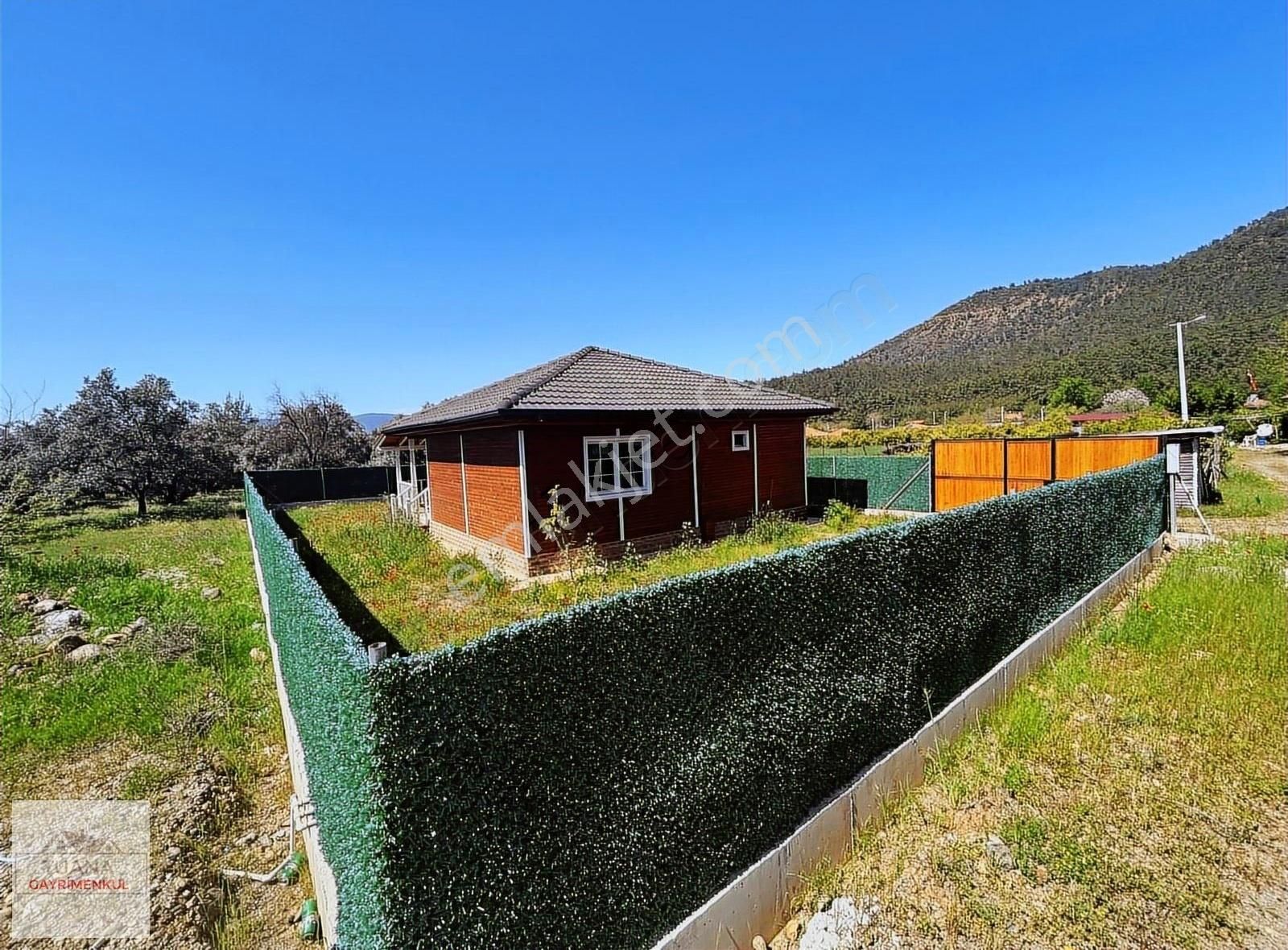 Tuana Gayrimenkul'den Toparlar'da Tam Müstakil 2+1 Kiralık