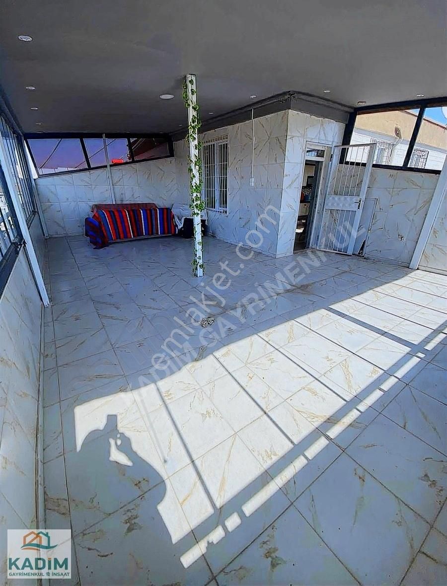 Şahinler Parkı Civarı Satılık 2+0 Daire