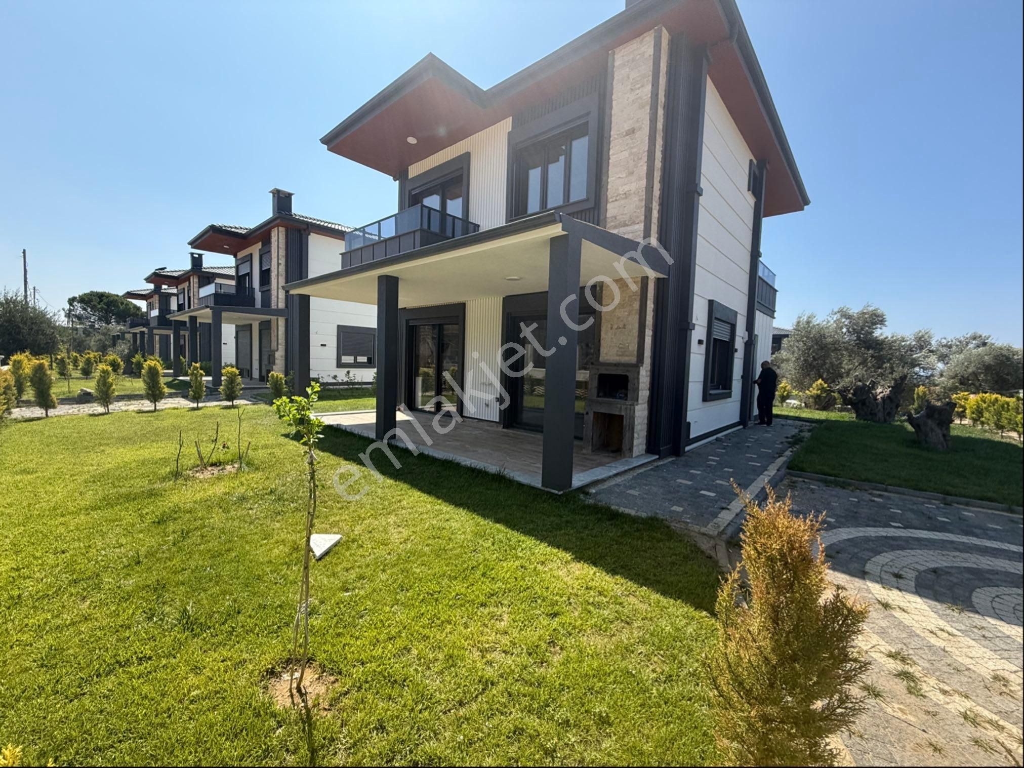 Kale Gayrimenkul’den Sıfır Satılık Villa - Görsel 2