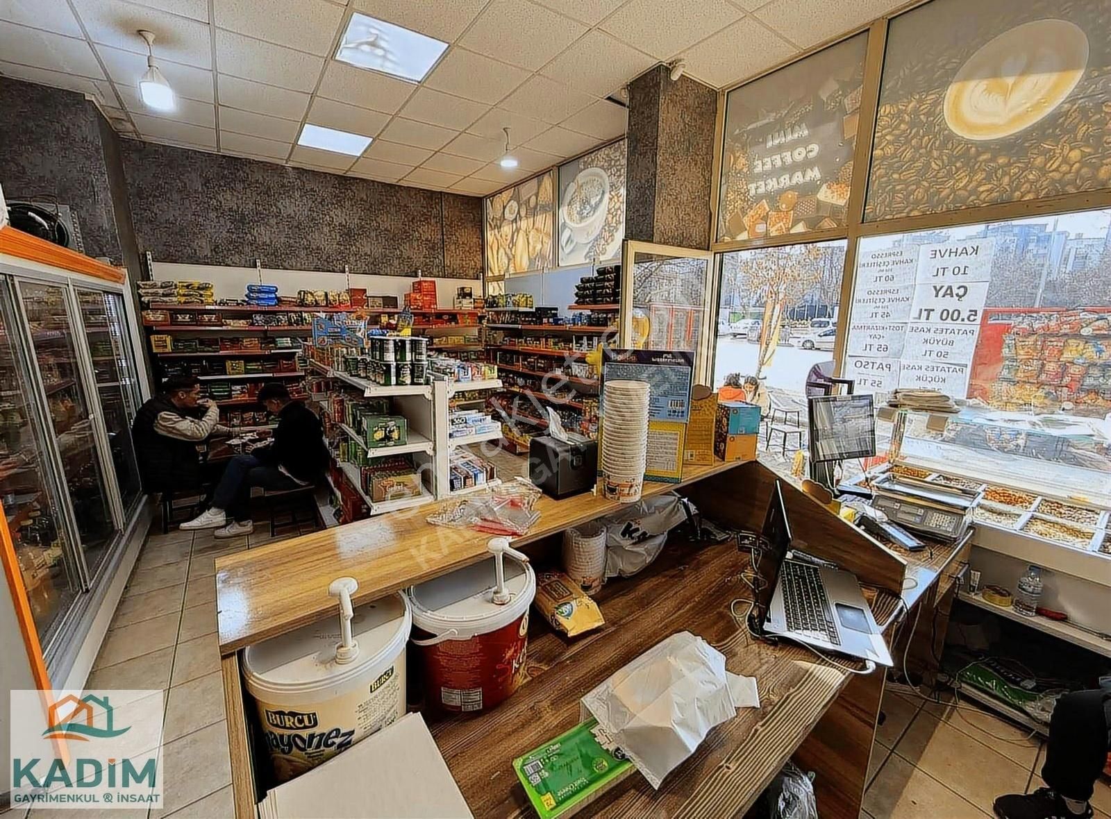 Akkent Millet Kütüphanesinin Yanında Devren Satılık Mini Cafe