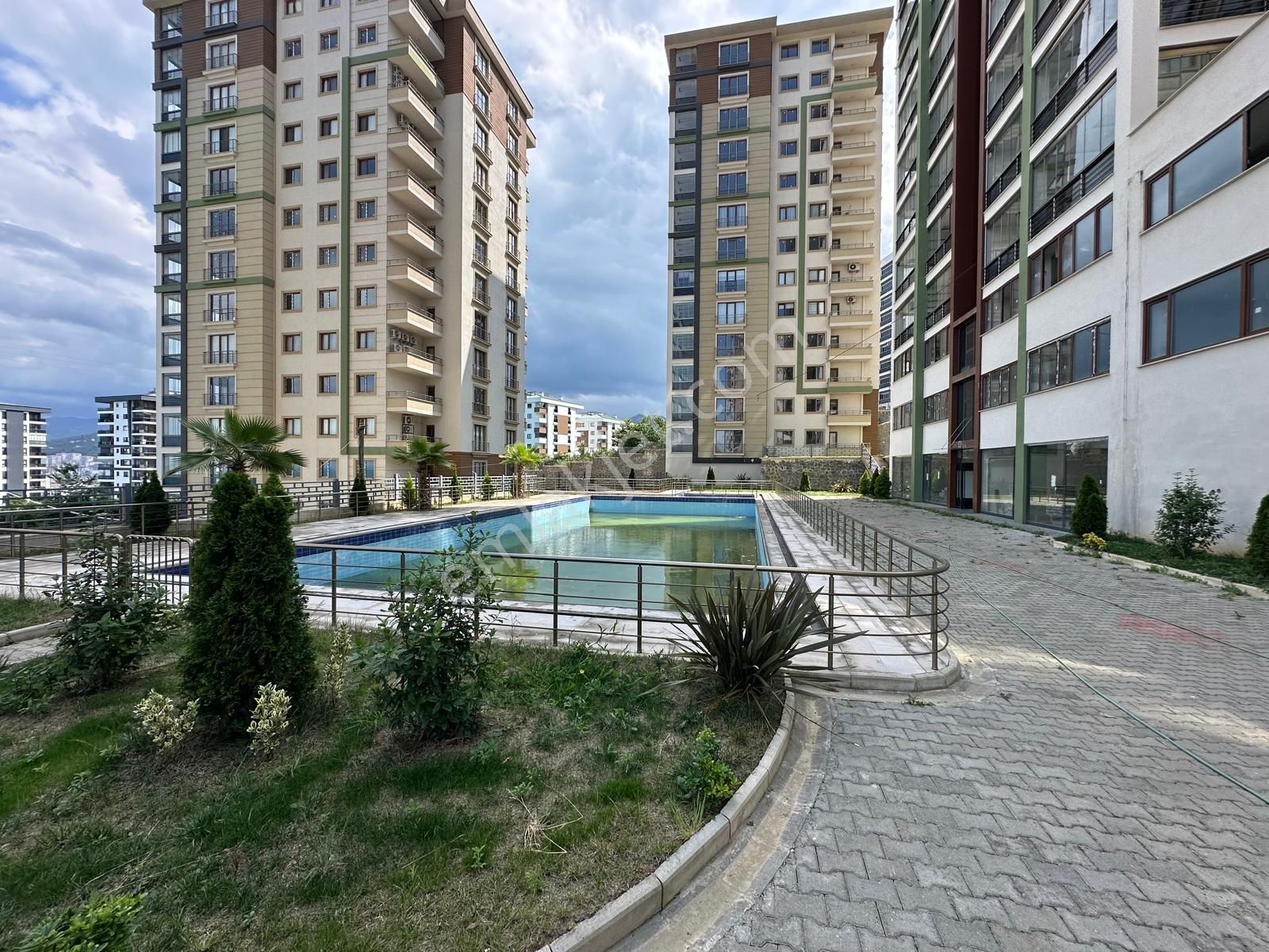 Küçükler Gayrimenkulden Yalıncak'da Satılık Lüks Daire