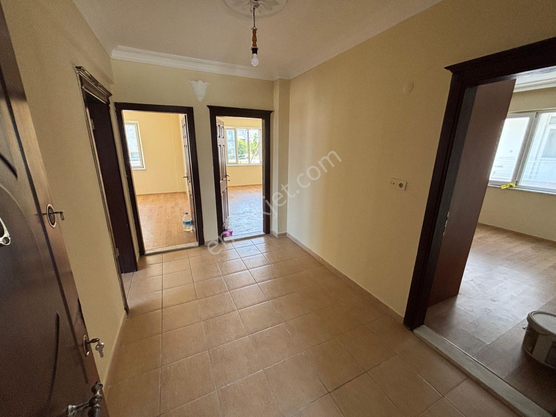 Usta Gayrimenkul'den Devlet Hastanesine Yakın Kiralık 2+1 Daire