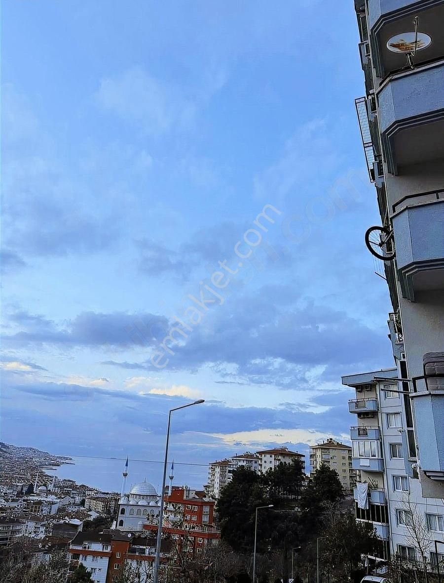 Mudanya Güzel Yalıda 3+1 Satılık Daire