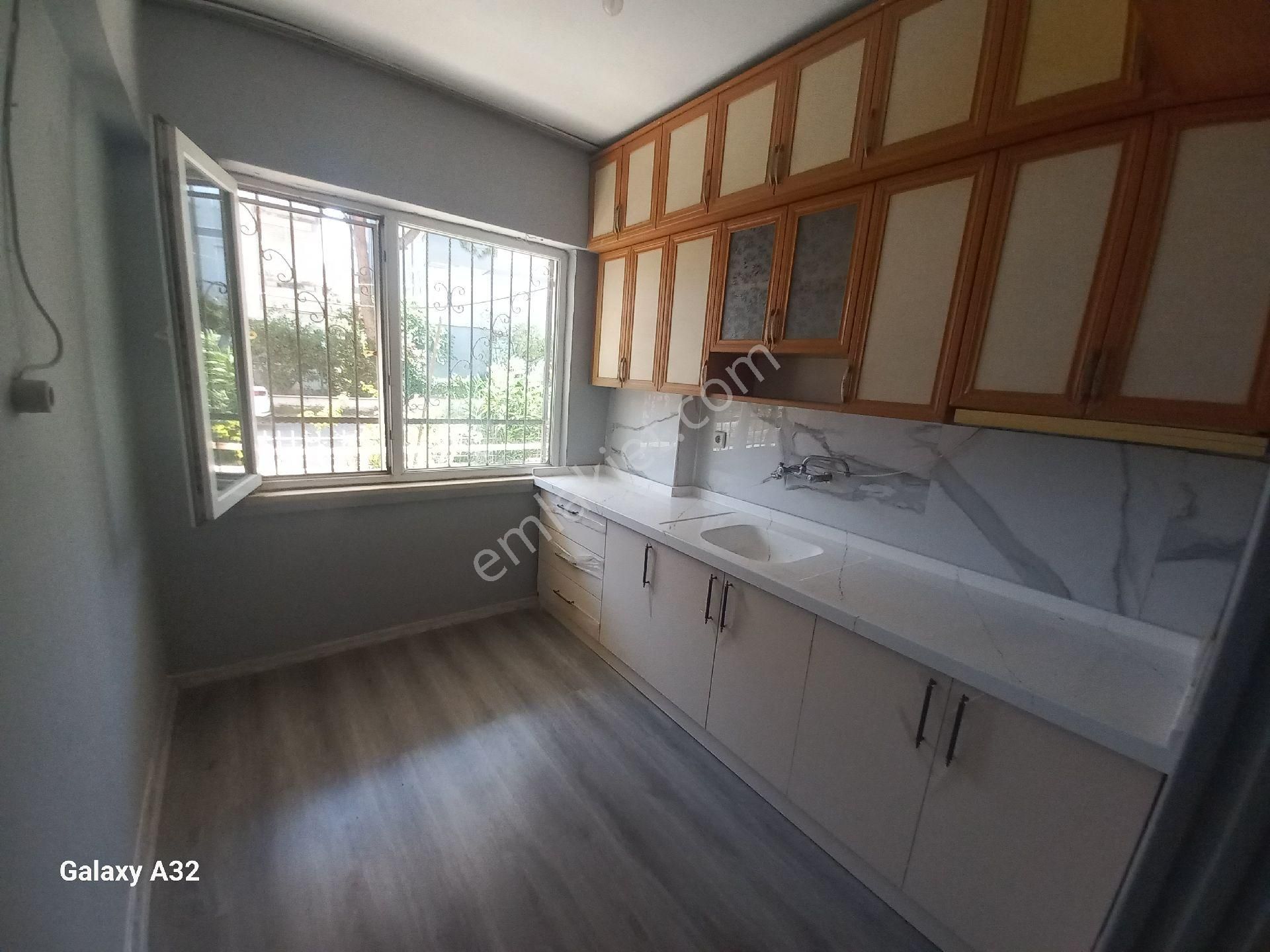 Işıkhan'dan Akçay Merkez Denize 100m 2+1satılık Daire