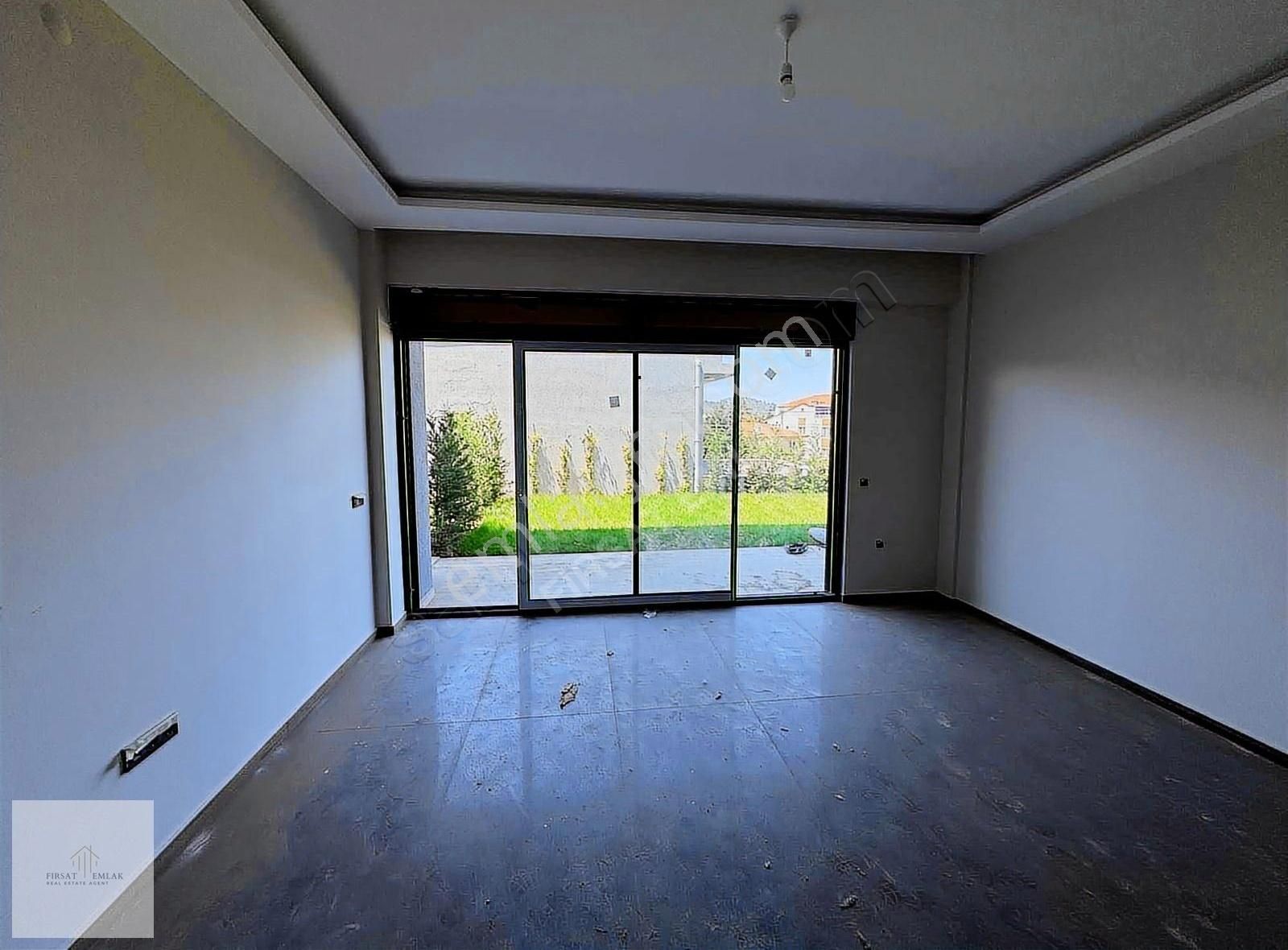 Yalova Kadıköy Kafeler Caddesinde 4+2 Satılık Villa
