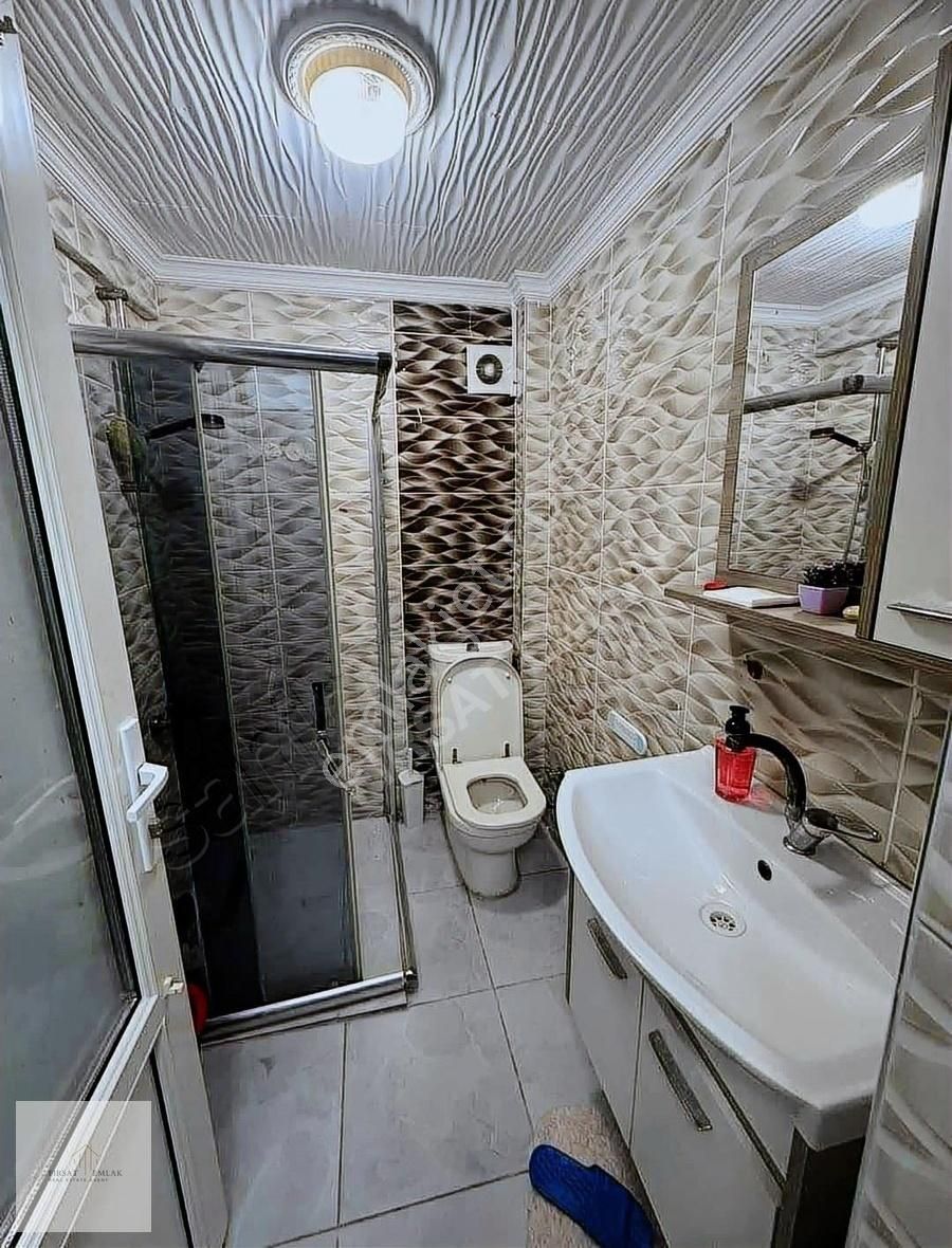 Çiftlikköy Sahilde 2+1 Giriş Kat Eşyalı Satılık Daire