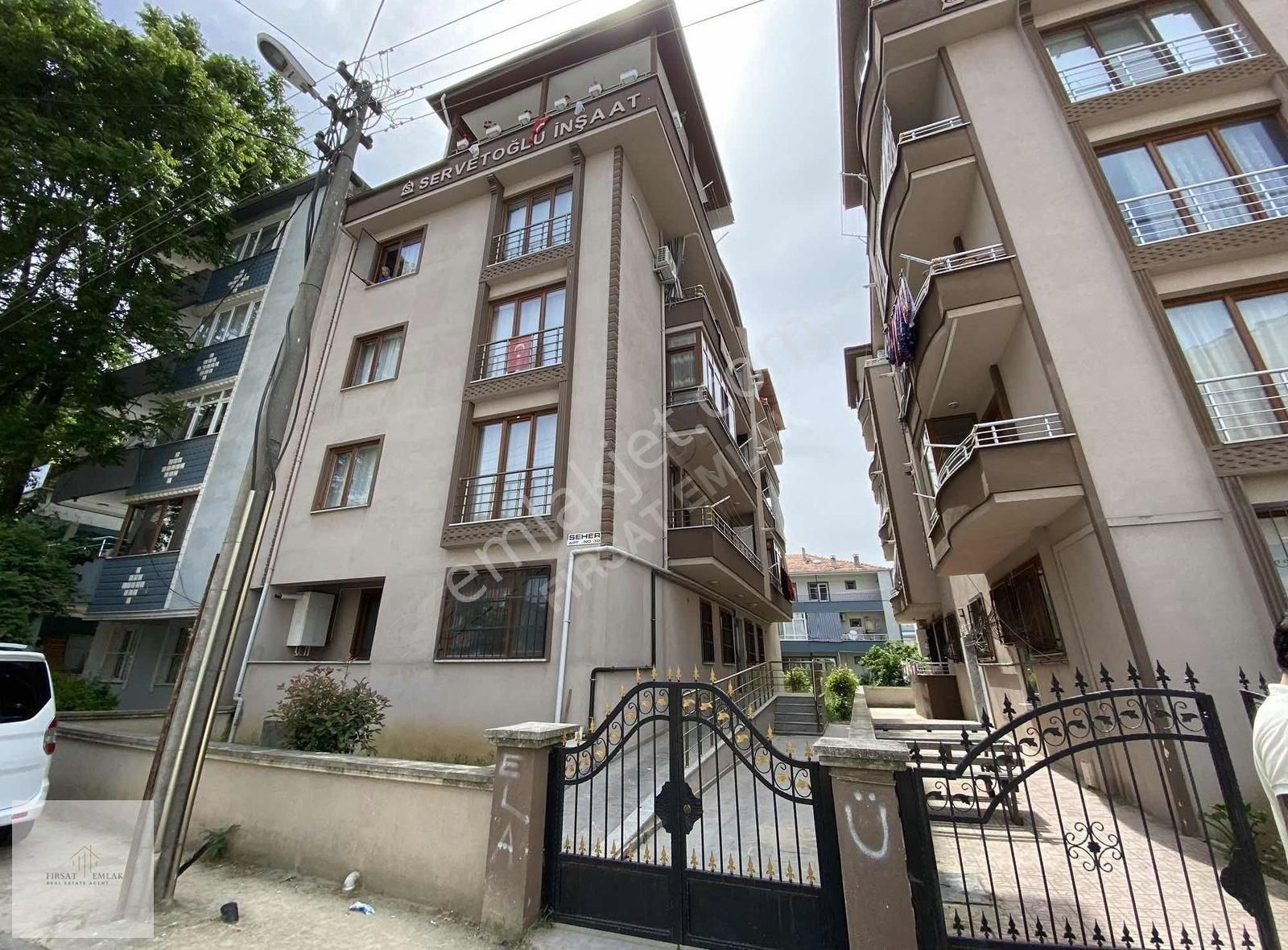 Gop Mahallesı'nde 2 + 1 Acıl Satılık Daıre