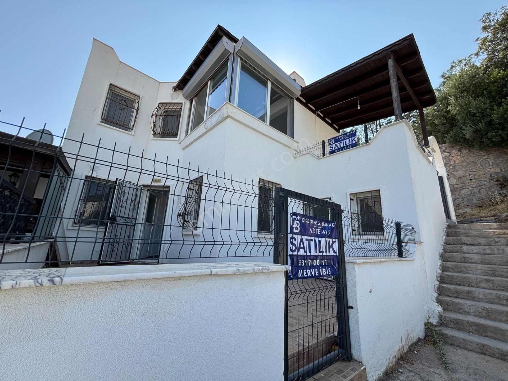 Bodrum Cumhuriyet Mahallesi Satılık 3+1 Oasis Üzeri Müstakil Ev