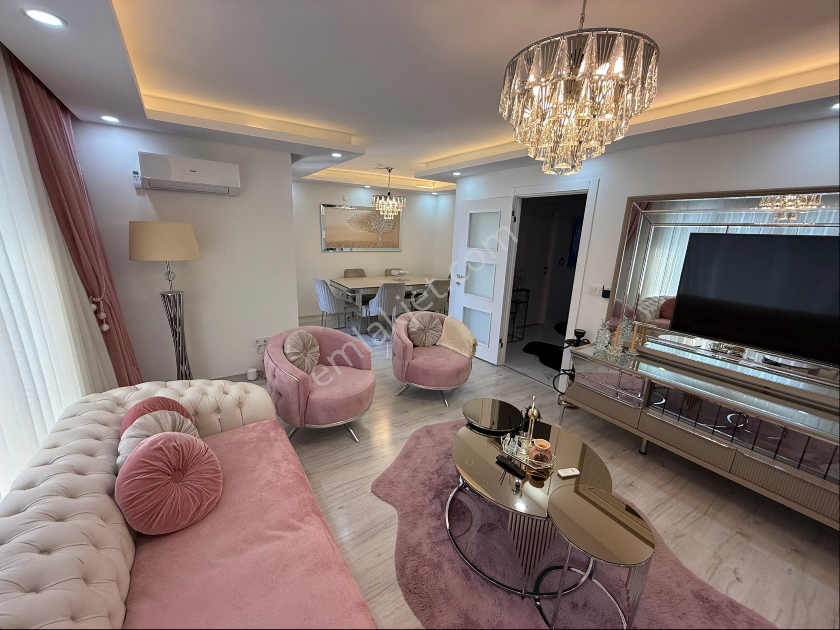 Şirinevlerde 3+1 Eşyalı Dubleks Kiralık Yeni Daire