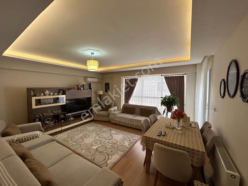 Bys’den Asansörlü Az Katlı Kullanışlı Satılık 3+1 Daire