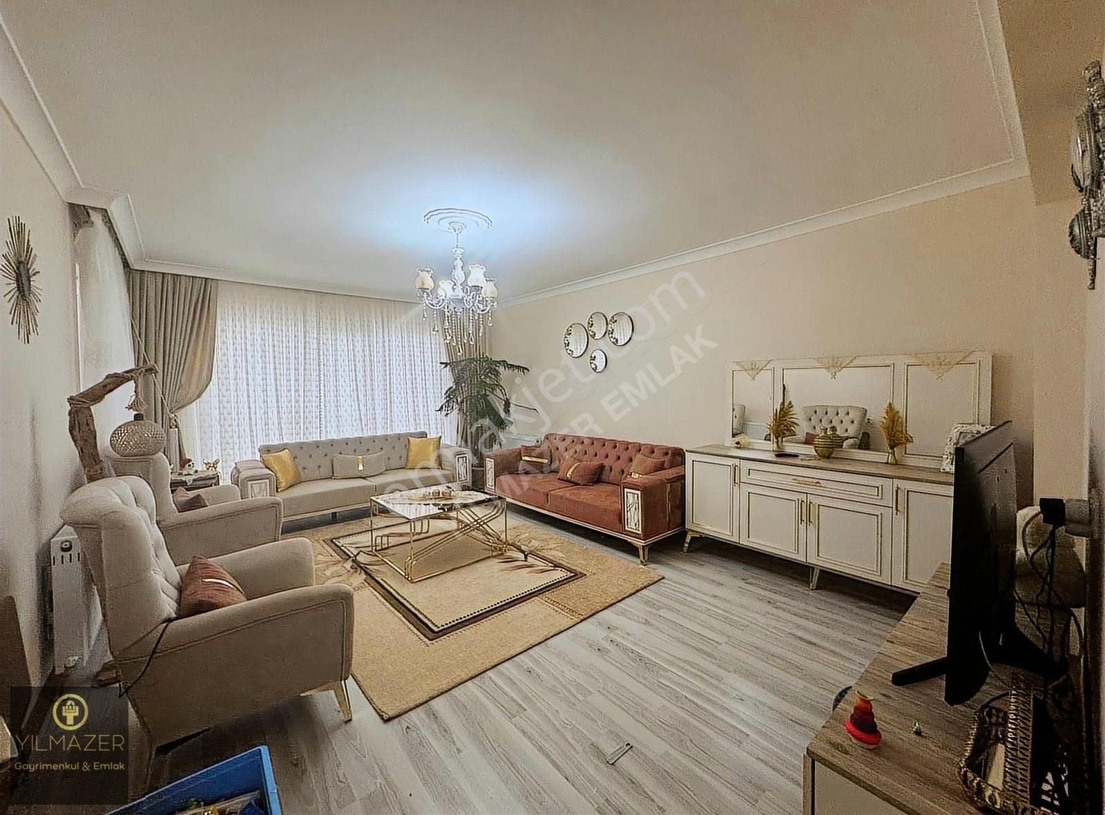 Yılmazer'den 1762 Cadde Üzeri Ful Yapılı İskanlı 3+1 Acil Satlık