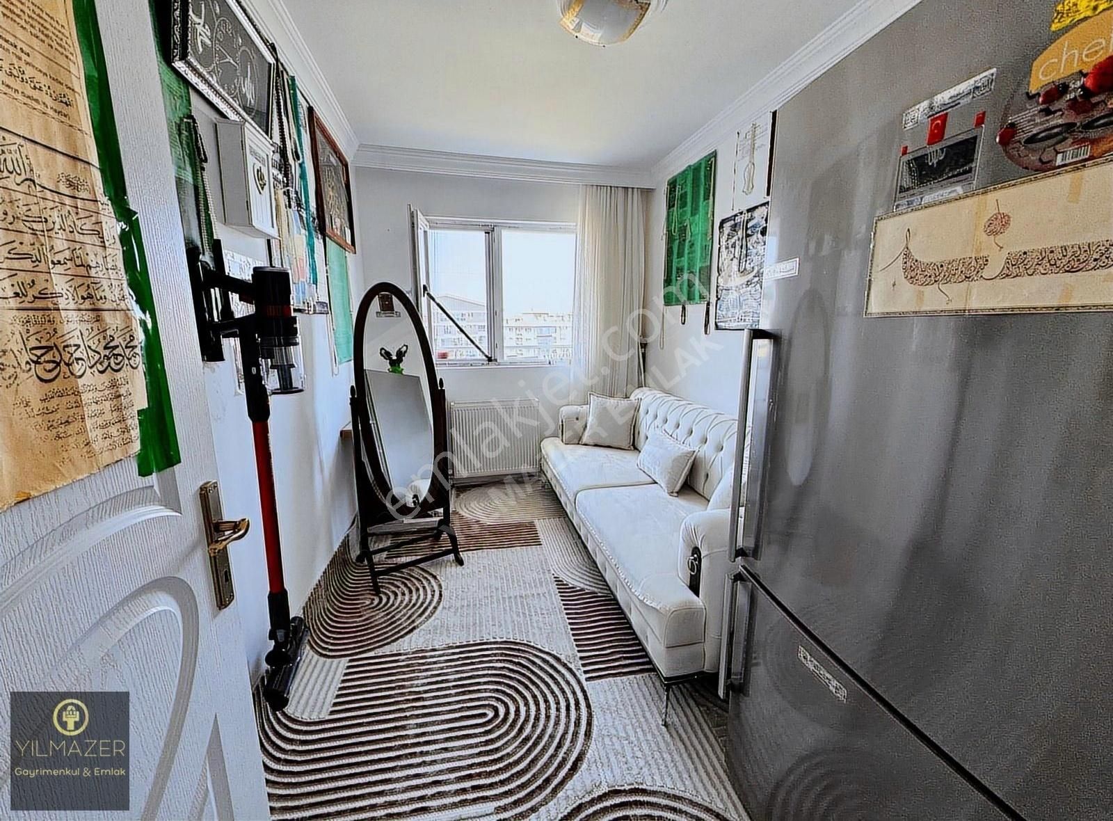 Yılmazer'den Ana Caddede Arakat Masrafsz Öncephe 3+1 Acil Satlık - Görsel 3