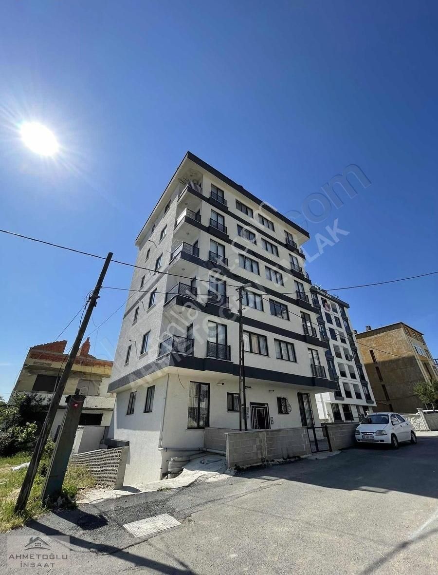 Ahmetoğlundan Süper Lokasyonda Kiralık Daire