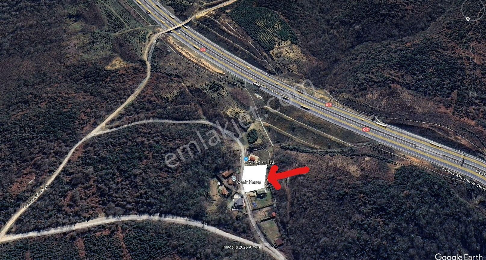 İmar Sınırında 1.541 M2 Bahçe, Kuzey Marmara Otoyoluna 170 Metre, 3.köprüye 4 Kilometre