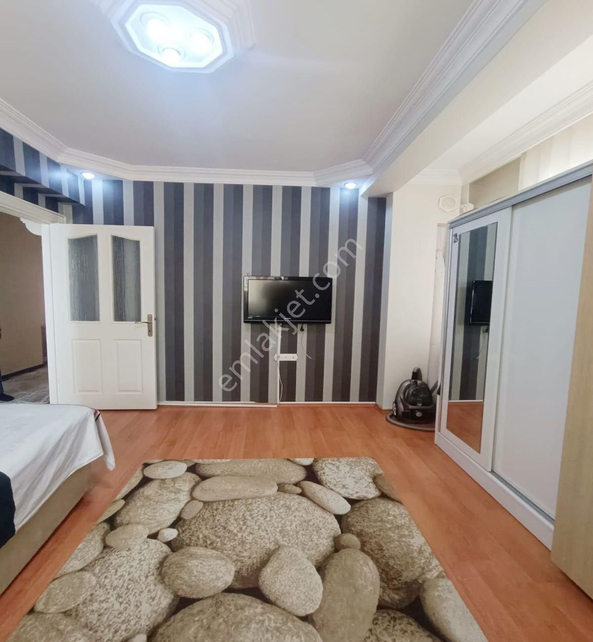 Avcılar D.köşklerde 3+1 10 Yıllık Bina Metrobüse Yakın Daire - Görsel 11