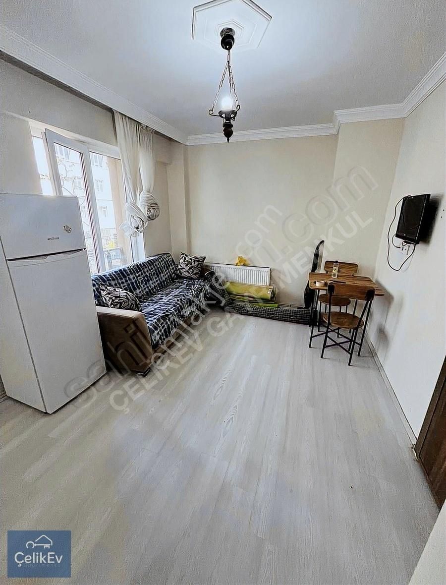 Çelikev Gayrimenkul'den Fatih'te Kiralık Bireysel Kombili Apart